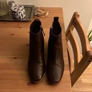 Everlane boots oxblood color 7.5